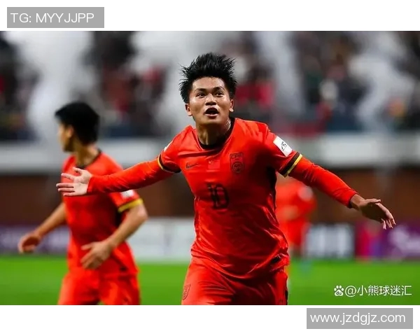 日本足球明星缺席主力阵容引发球迷热议与期待
