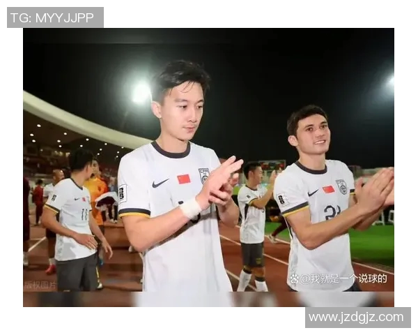 足球明星如何用行动保护粉丝安全与权益的真实故事